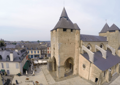 La cathédrale D'Oloron-Sainte-Marie qui a subi un vol de trésor